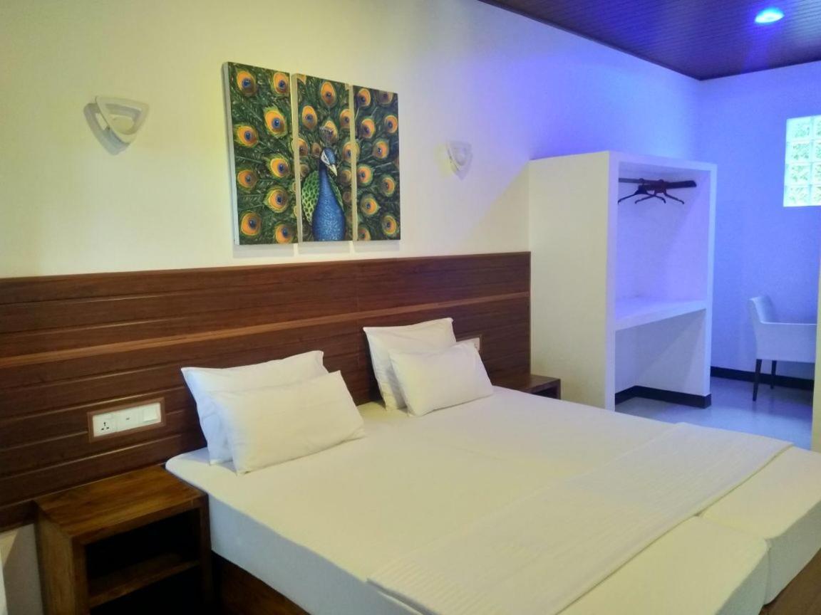 Grand Orchid Residence แคนดี้ ภายนอก รูปภาพ